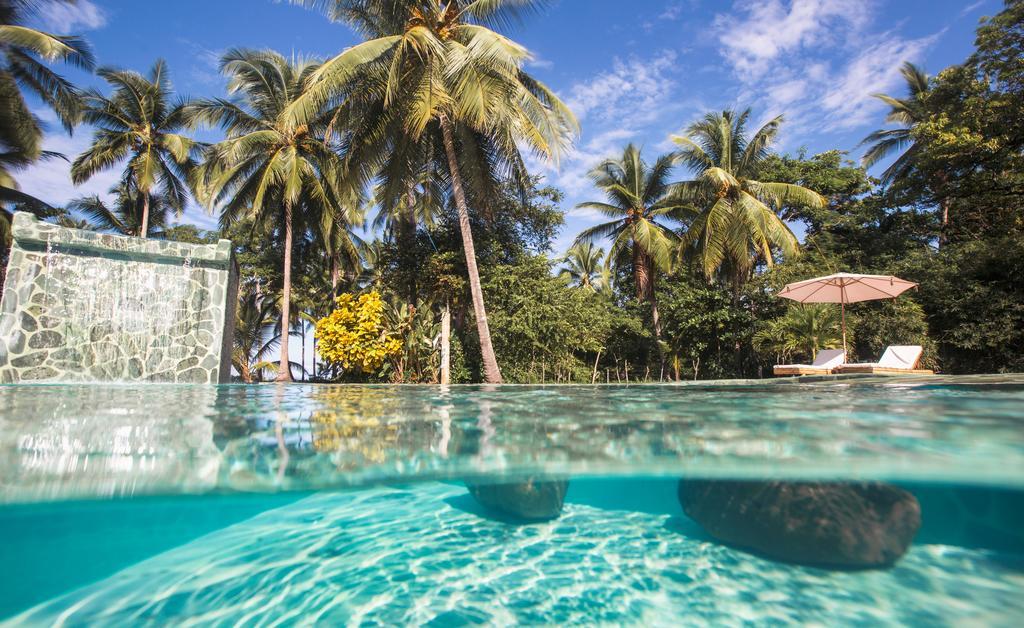 Clandestino Beach Resort Parrita Eksteriør billede