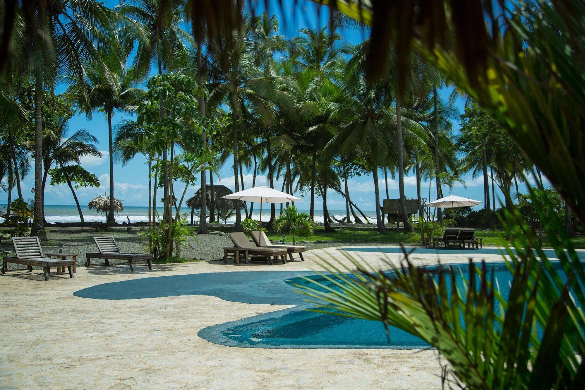 Clandestino Beach Resort Parrita Eksteriør billede