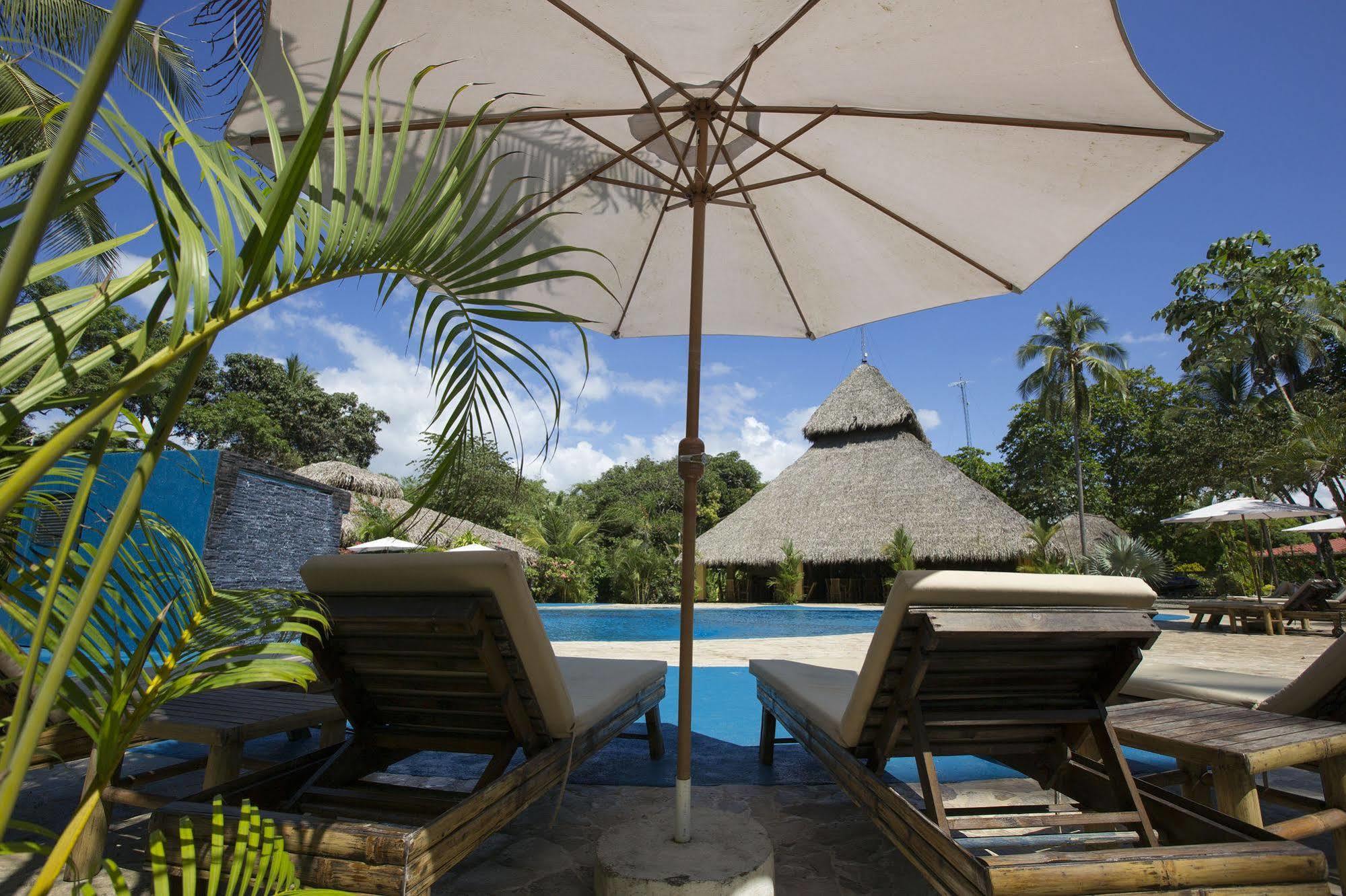 Clandestino Beach Resort Parrita Eksteriør billede