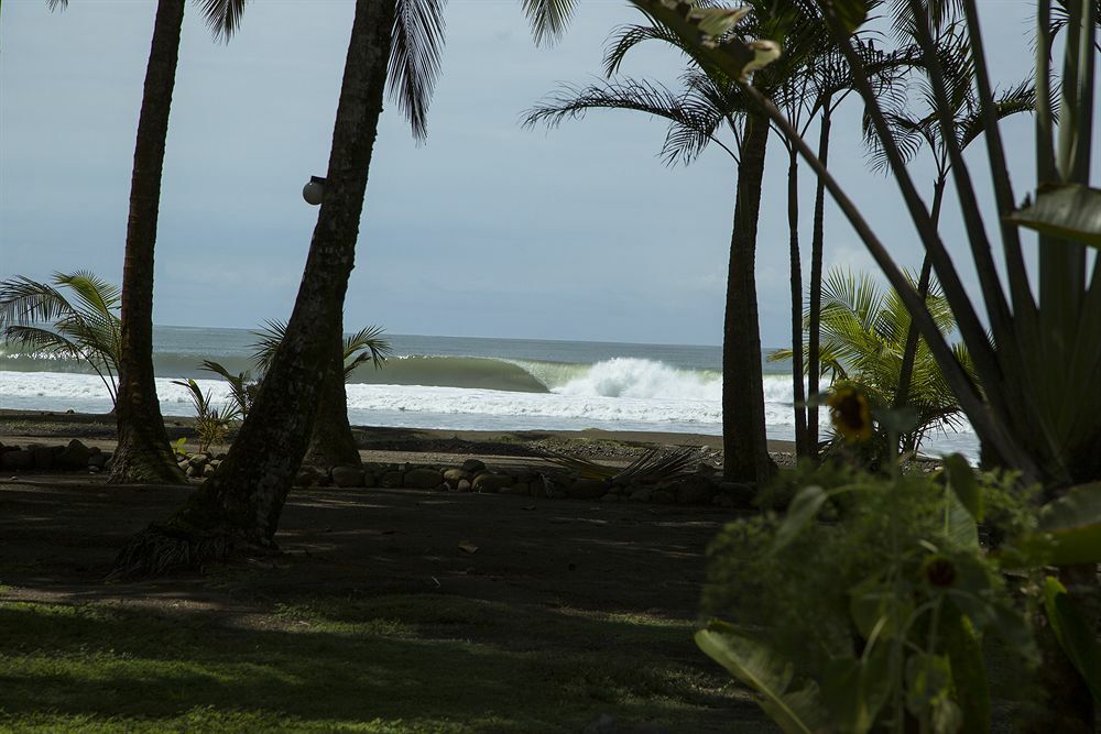 Clandestino Beach Resort Parrita Eksteriør billede
